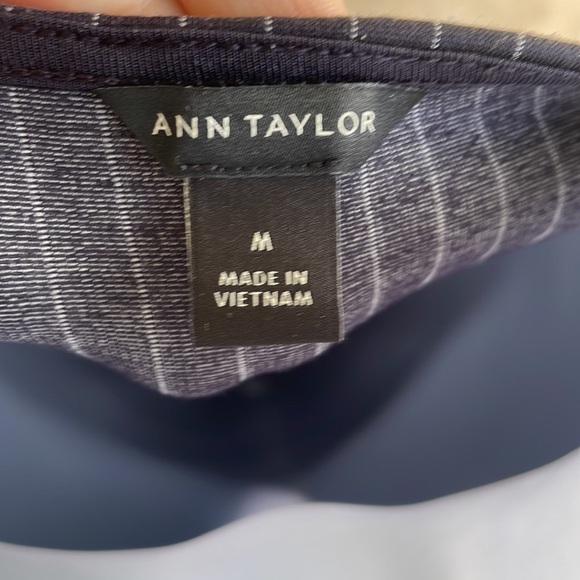 Ann Taylor, black and white pants, striped stretch, career blouse, business - Picture 5 of 9